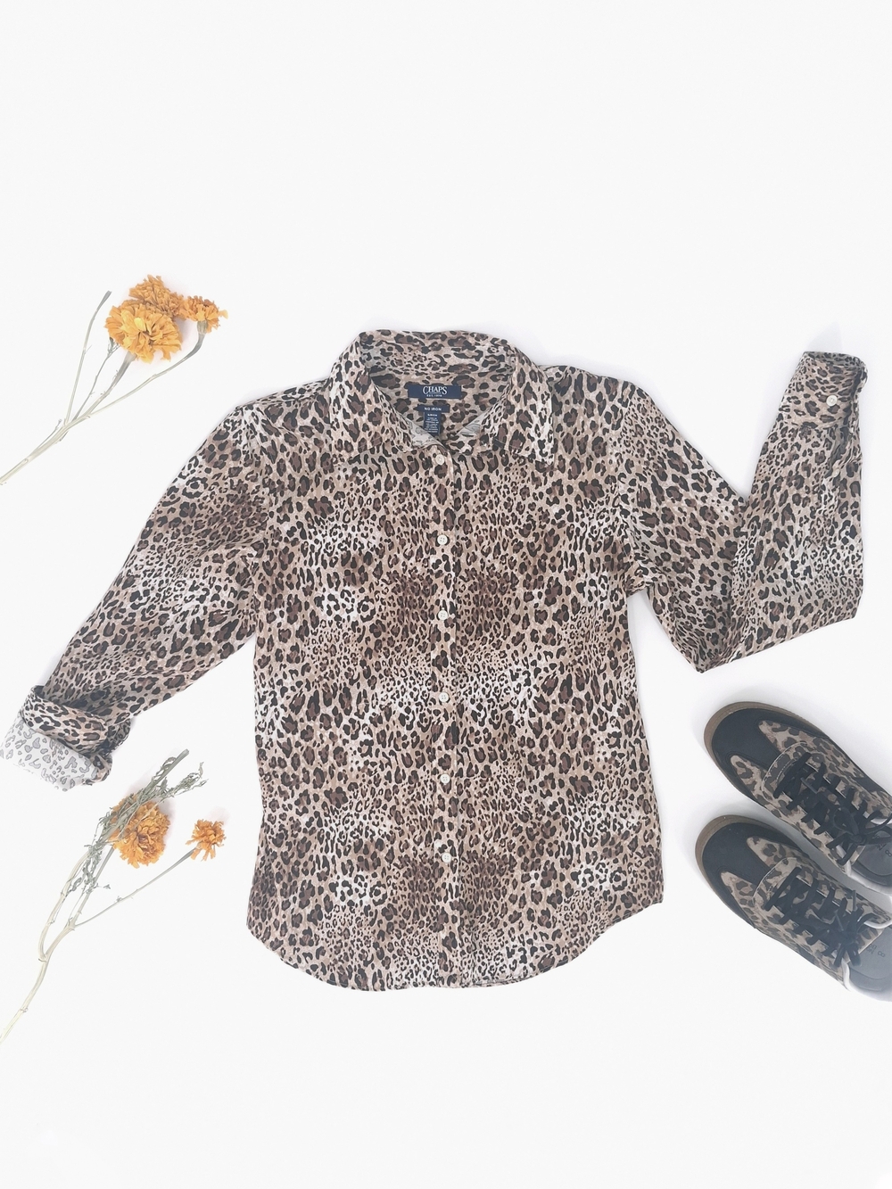✨Chaps Leopard Print Long Sleeve Button Down Shirt - Small / Petite✨